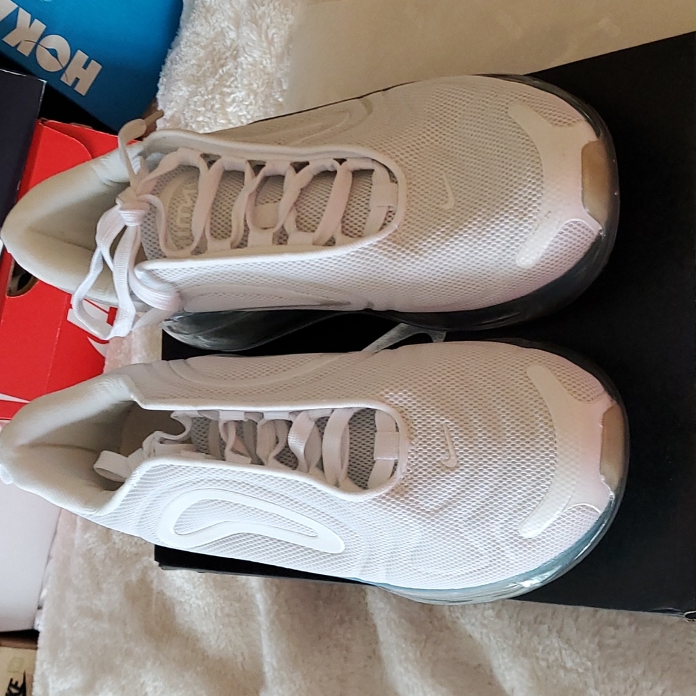 Nike AIR Max 720 -pure white men's 78.5W/Uk6/Eur40 - New